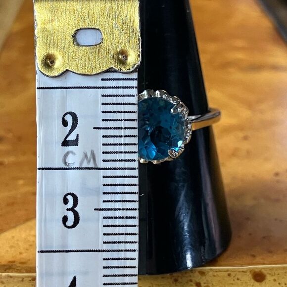 Genuine London Blue Topaz Sterling Silver Ring Size 8.75 - Picture 7 of 9